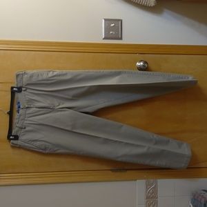 Izod khaki pants
